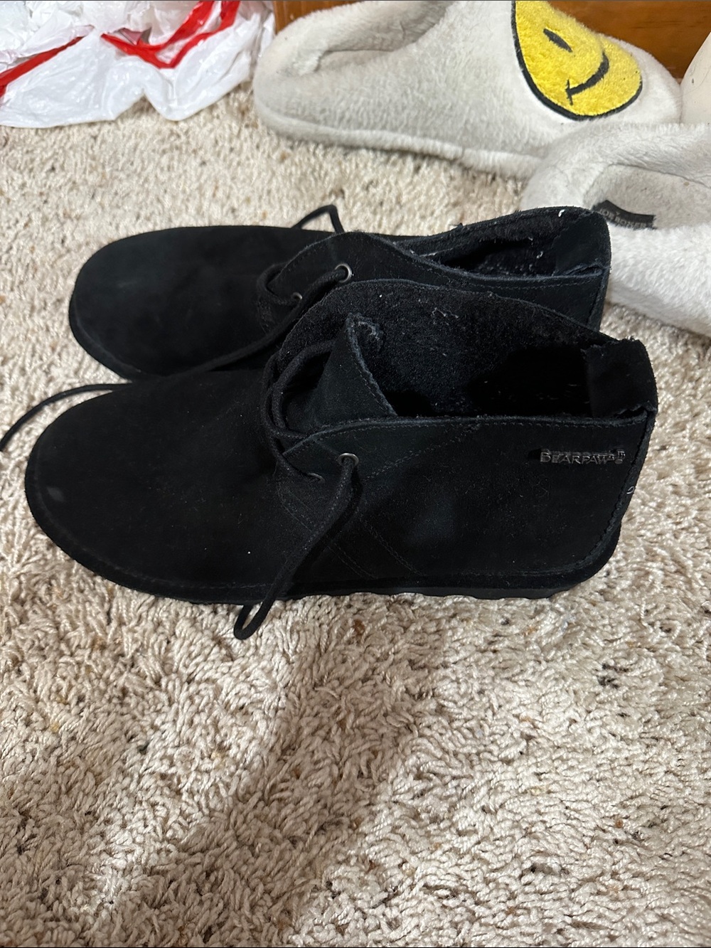 Bearpaw lace up booties